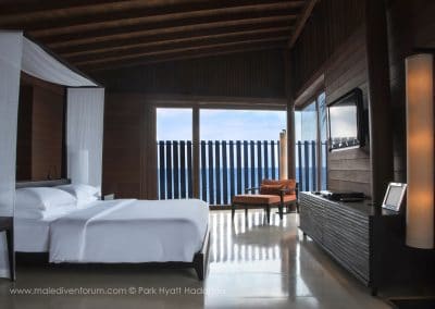 Park Hyatt Maldives Hadahaa Water Villa Bedroom